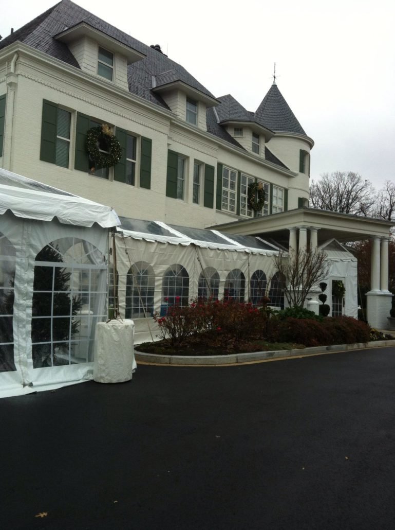 Πού μένει ο αντιπρόεδρος των ΗΠΑ: Η εντυπωσιακή κατοικία που επισκέφθηκε η Μπαζιάνα [εικόνες] | iefimerida.gr 8