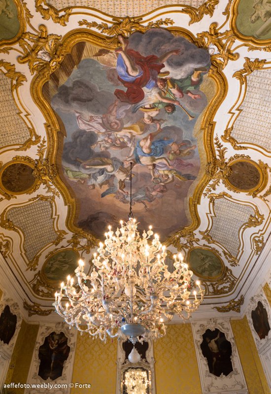 Τα άγνωστα παλάτια του Παλέρμο -Σε κάθε γωνιά της πόλης, μπαρόκ, εντυπωσιακά, πληθωρικά, με πολύ χρυσό [εικόνες] | iefimerida.gr 1