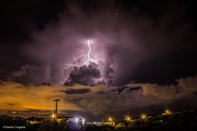 Ο «Δαίδαλος» έκανε έργο τέχνης τον ουρανό της Κρήτης [εικόνες]  | iefimerida.gr 1
