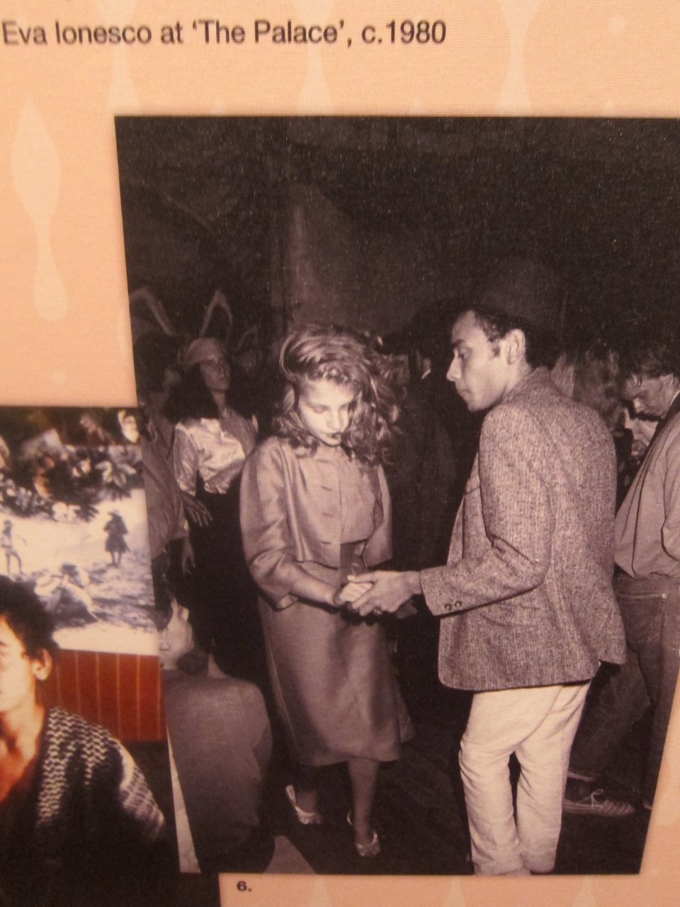 Τι απέγινε η Εύα Ιονέσκο: Η «σκοτεινή» μητέρα της την είχε μετατρέψει σε ίνδαλμα-νυμφίδιο [εικόνες] | iefimerida.gr 8