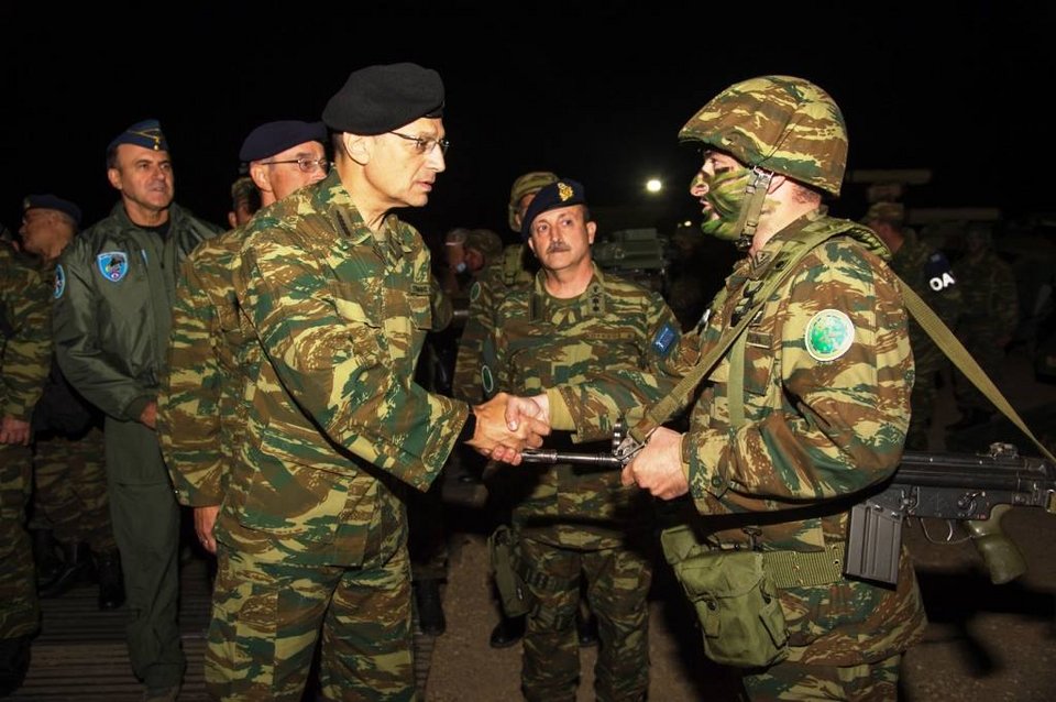 Eκαναν τη νύχτα μέρα: Η εντυπωσιακή άσκηση «Ολύμπιος Κεραυνός» [εικόνες] | iefimerida.gr 11