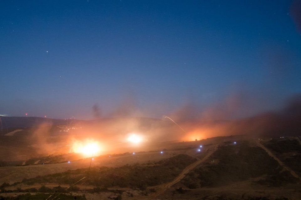 Eκαναν τη νύχτα μέρα: Η εντυπωσιακή άσκηση «Ολύμπιος Κεραυνός» [εικόνες] | iefimerida.gr 8