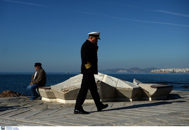 Πρώτη φιέστα Κουρουμπλή για τον Σαρωνικό -Παρέδωσε στο κοινό τις ακτές του Π. Φαλήρου | iefimerida.gr 5