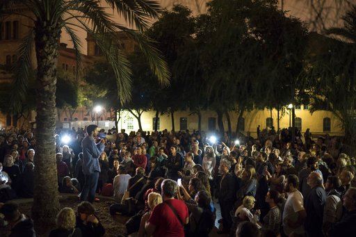 Καταλονία: 90% ψήφισε  ανεξαρτησία -Ραχόι: Δεν έγινε δημοψήφισμα [εικόνες &amp; βίντεο] | iefimerida.gr 13