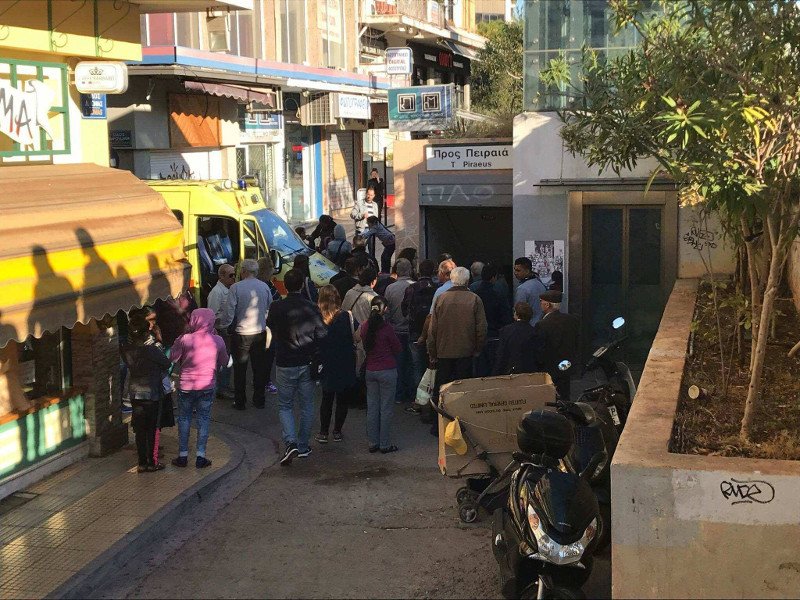 Νεκρή η γυναίκα που πήδηξε στις γραμμές του τρένου, στα Κάτω Πατήσια | iefimerida.gr 0