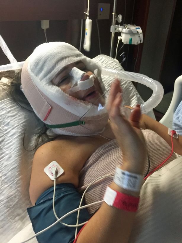 Ξόδεψε 50.000 δολάρια για να μοιάσει στην Μελάνια Τραμπ αλλά έγινε... κάπως έτσι [εικόνες] | iefimerida.gr 1