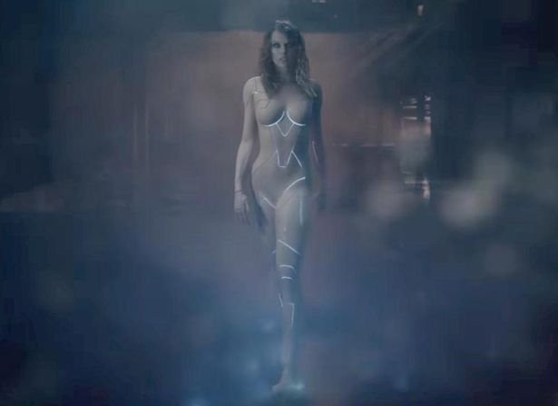 Η Τέιλορ Σουίφτ εμφανίζεται γυμνή σε νέο βιντεοκλίπ [βίντεο]  | iefimerida.gr 1