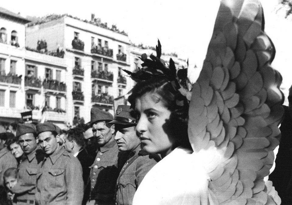 Σπάνιες φωτογραφίες της Θεσσαλονίκης του 1900  -Aρκουδιάρηδες, αστοί, εργάτες [εικόνες]  | iefimerida.gr 3