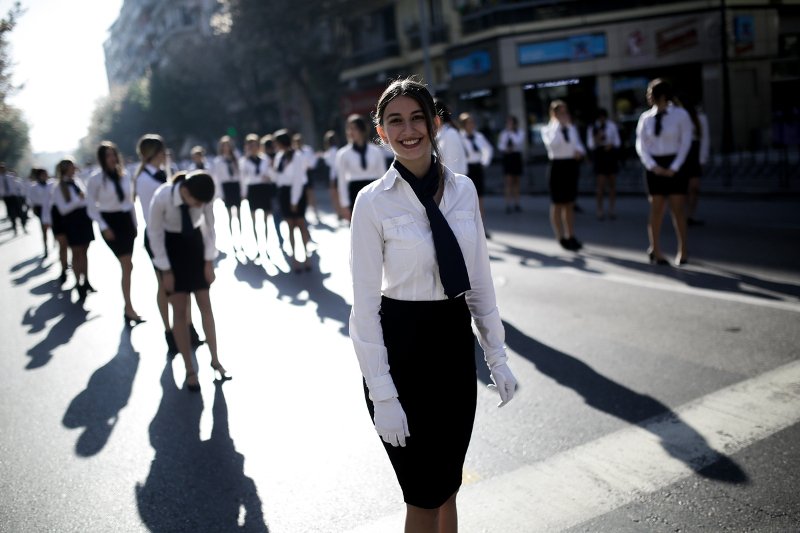 Η μαθητική παρέλαση της Θεσσαλονίκης σε 20 φωτογραφικά καρέ [εικόνες] | iefimerida.gr 13