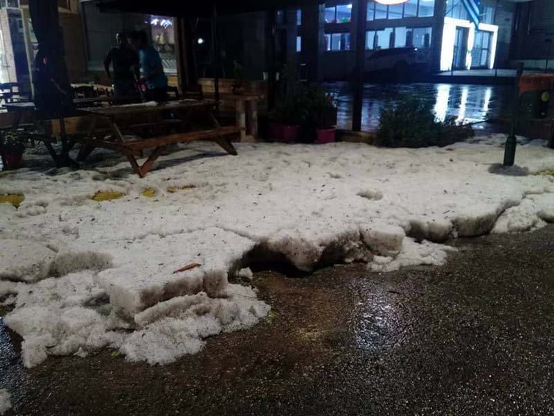 Σαρωτικός «Δαίδαλος»: Στα λευκά από το χαλάζι Φθιώτιδα, Κατάκολο και Μαραθώνας [εικόνες] | iefimerida.gr 8