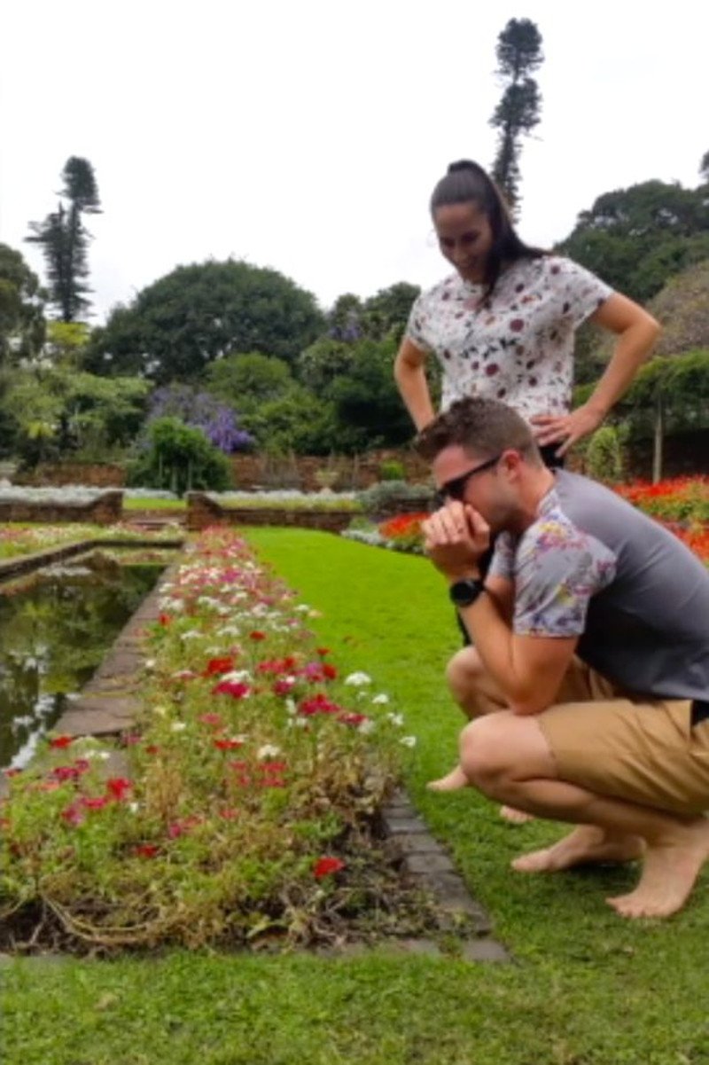 30χρονος με αχρωματοψία κλαίει από χαρά όταν βλέπει τα χρώματα για πρώτη φορά [βίντεο] | iefimerida.gr 0