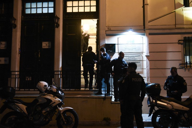 Εκτέλεσαν τον δικηγόρο Μιχάλη Ζαφειρόπουλο στο γραφείο του στα Εξάρχεια [εικόνες] | iefimerida.gr 3