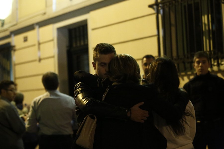 Σοκαρισμένη η οικογένεια Ζαφειρόπουλου: «Δεν θα ξαναμιλήσει στα παιδιά του» [εικόνες] | iefimerida.gr 0