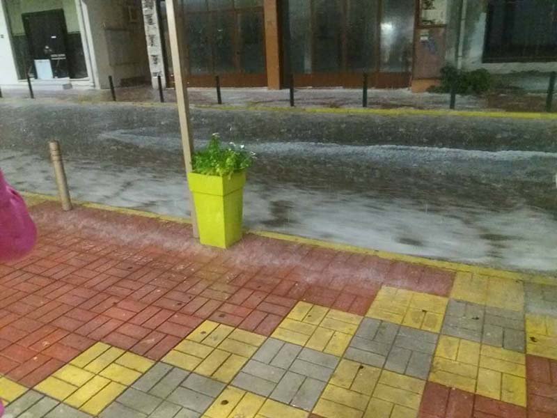 Σαρωτικός «Δαίδαλος»: Στα λευκά από το χαλάζι Φθιώτιδα, Κατάκολο και Μαραθώνας [εικόνες] | iefimerida.gr 6