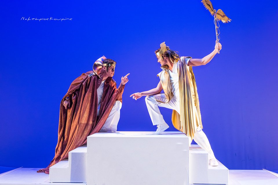 Η νέα παράσταση της Κάρμεν Ρουγγέρη με τους Θεούς του Ολύμπου [εικόνες]  | iefimerida.gr 2