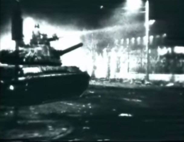 H ιστορική δίκη του Πολυτεχνείου -Οι ποινές, οι σπαρακτικές μαρτυρίες, τα δάκρυα του δικαστή | iefimerida.gr 0