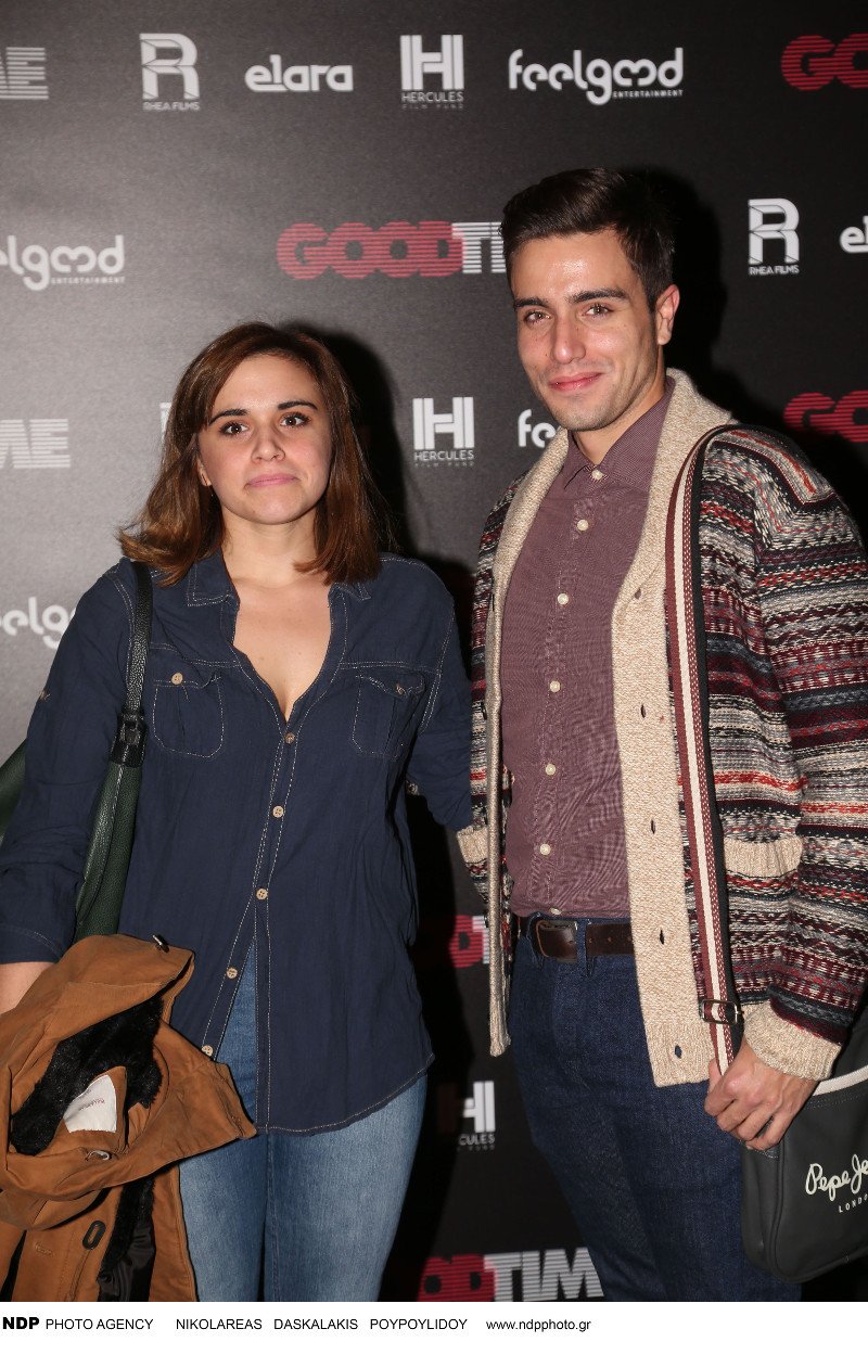 Αέρας Χόλιγουντ στην Αθήνα: Ο Ρόμπερτ Πάτινσον με τον Πάρι Κασιδόκωστα στην πρεμιέρα του Good Time [εικόνες] | iefimerida.gr 18