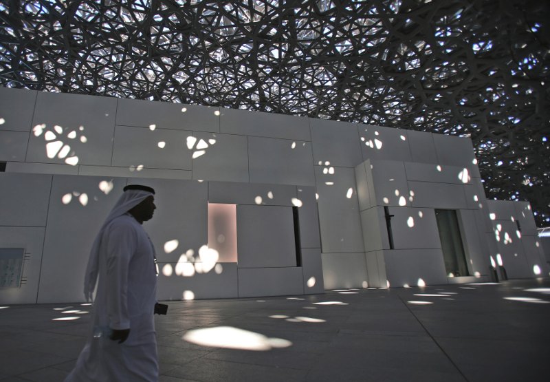 Το «Λούβρο του Aμπου Ντάμπι»: Ενα μουσείο ύμνος στην αρχιτεκτονική  [εικόνες] | iefimerida.gr 0