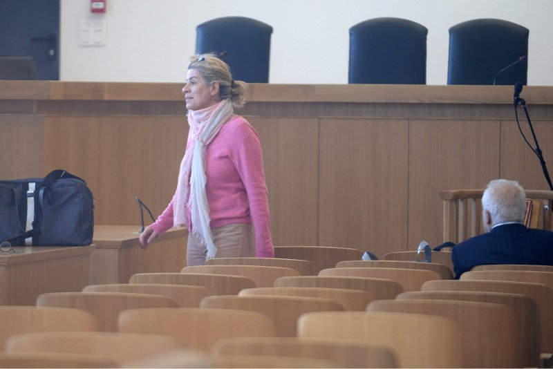 Στο Εφετείο ο Ακης Τσοχατζόπουλος και η κόρη του Αρετή -Περιμένουν την απόφαση [εικόνες] | iefimerida.gr 5