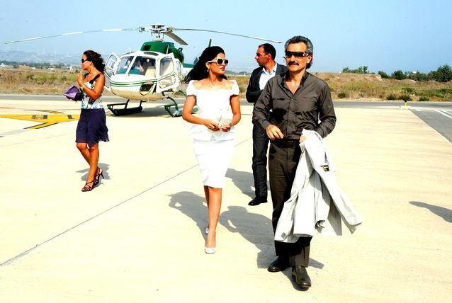 Αυτός είναι ο Σαουδάραβας πρίγκιπας που «κρέμασαν ανάποδα» -Είχε έρθει και στην Ελλάδα [εικόνες] | iefimerida.gr 2