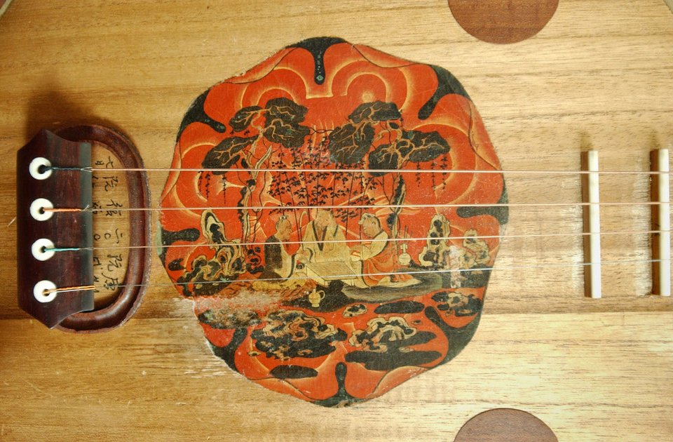 Oι Κινέζοι είναι σπουδαίοι κατασκευαστές λαούτου -Από το περίφημο δέντρο παυλώνια [εικόνες]   | iefimerida.gr 4