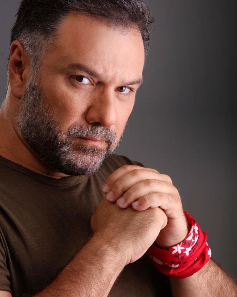 Αυτός είναι ο σωσίας του Γρηγόρη Αρναούτογλου [εικόνες] | iefimerida.gr 1