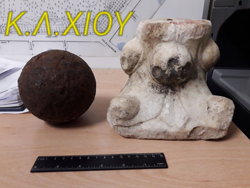 Επιασαν αρχαιοκάπηλους λίγο πριν διακινήσουν προτομές, πιθάρια και μαρμάρινο κιονόκρανο [εικόνες]  | iefimerida.gr 0