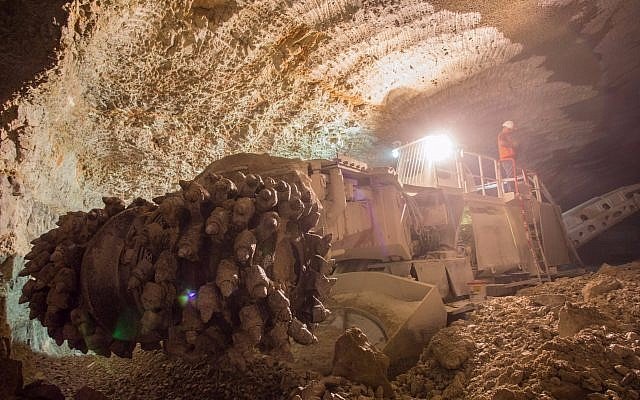 Υπόγεια «πόλη νεκρών» χτίζεται στην Ιερουσαλήμ - Ξεμένει από νεκροταφεία! [εικόνες και βίντεο] | iefimerida.gr 1