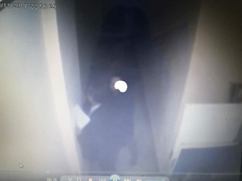 Βρισιές και ξύλο μεταξύ καλεσμένων σε τηλεοπτικό κανάλι στην Κέρκυρα [εικόνες] | iefimerida.gr 2