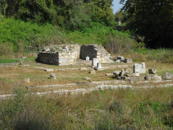 Κάτω από τόνους λάσπης ο αρχαιολογικός χώρος στο Δίον Πιερίας [εικόνες] | iefimerida.gr 5