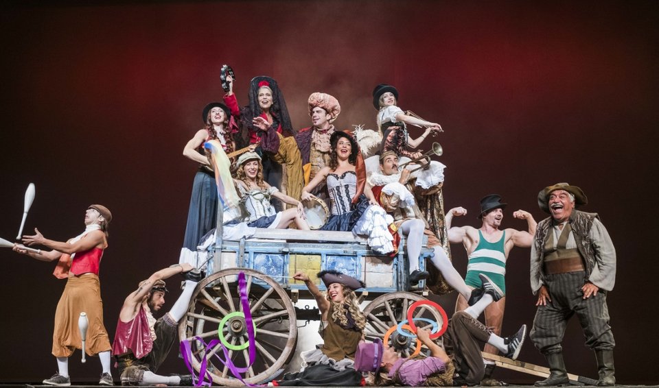 Ο Γιάννης Στάνκογλου ονειροπόλος Δον Κιχώτης -Σάντσο Πάντσα ο Δημήτρης Πιατάς [εικόνες]   | iefimerida.gr 1