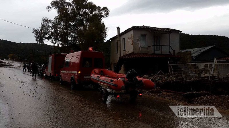 Με τζιπ και βάρκες, Πυροσβεστική και ΕΜΑΚ αναζητούν νεαρό άνδρα στη Μάνδρα -Είχε πάει για κυνήγι [εικόνες] | iefimerida.gr 6