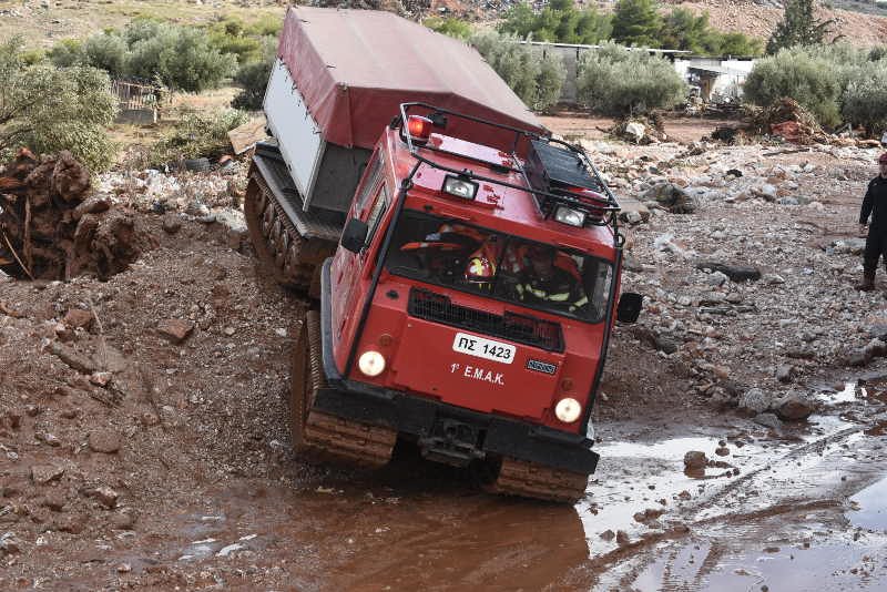 Τραγωδία δίχως τέλος: Εντοπίστηκαν 3 νεκροί -19 τα θύματα στη Μάνδρα [εικόνες] | iefimerida.gr 2