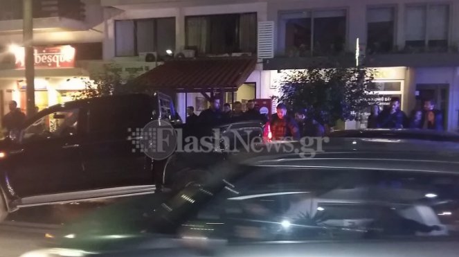 Τροχαίο στην Κρήτη: ΙΧ «σφηνώθηκε» κάτω από αγροτικό [εικόνες] | iefimerida.gr 2