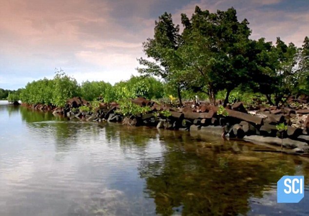 Είναι αυτό το κρυμμένο στον Ειρηνικό νησί η «Χαμένη Ατλαντίδα»; [εικόνες] | iefimerida.gr 0