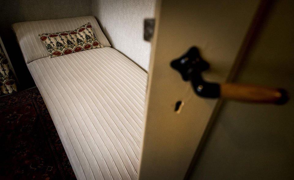 Το σπίτι που έζησε η έφηβη Αννα Φρανκ το '30 στο Αμστερνταμ -Αθικτο και φροντισμένο [εικόνες]  | iefimerida.gr 1