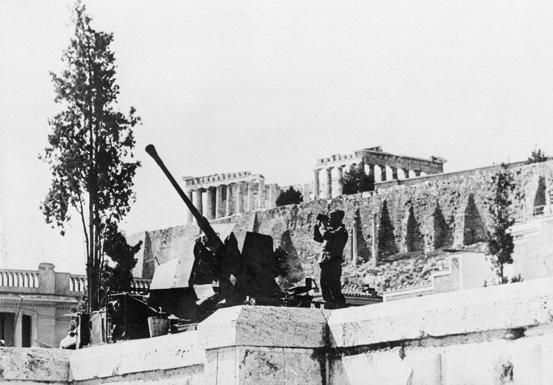 Welt: Νέα μελέτη αμφισβητεί ότι η Ελλάδα έδωσε κατοχικό δάνειο στο Γ’ Ράιχ | iefimerida.gr 3