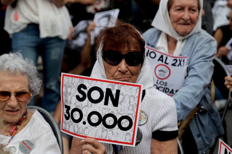 Αργεντινή: Καταδικάστηκαν 48 απόστρατοι για τα εγκλήματα επί χούντας [εικόνες] | iefimerida.gr 4