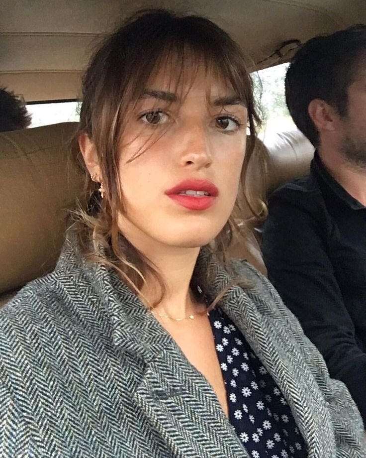 Ενα νέο είδος Παριζιάνας γεννήθηκε -Ομορφη και κομψή, χωρίς προσπάθεια [εικόνες] | iefimerida.gr 5