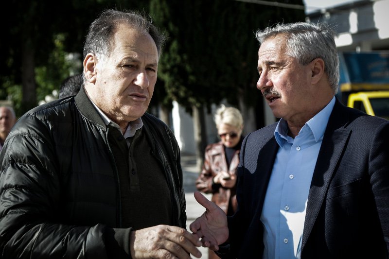 Το τελευταίο αντίο στον Γιάννη Καψή -Ηταν όλοι εκεί [εικόνες] | iefimerida.gr 15