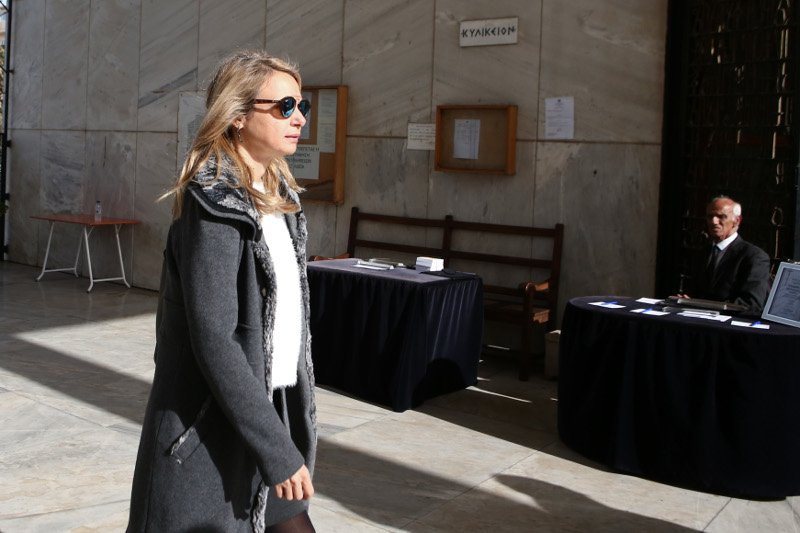 Το τελευταίο αντίο στον Γιάννη Καψή -Ηταν όλοι εκεί [εικόνες] | iefimerida.gr 30