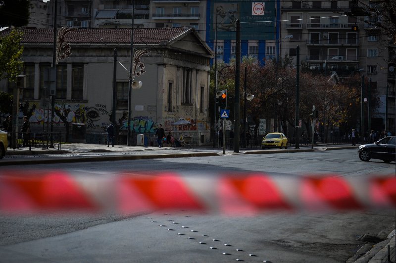 Αντιεξουσιαστές έκαναν κατάληψη στο Πολυτεχνείο – Δεν επιτρέπουν την είσοδο στους φοιτητές [εικόνες] | iefimerida.gr 8