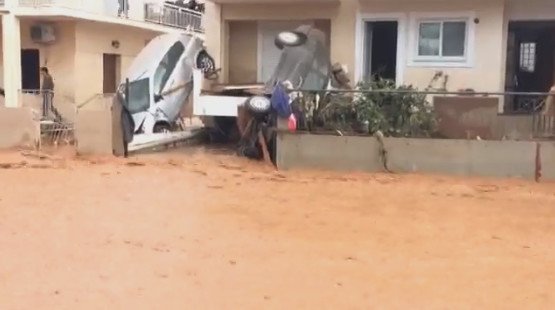 15 οι νεκροί από την κακοκαιρία -Εθνικό πένθος για Μάνδρα & Ν. Πέραμο | iefimerida.gr 2