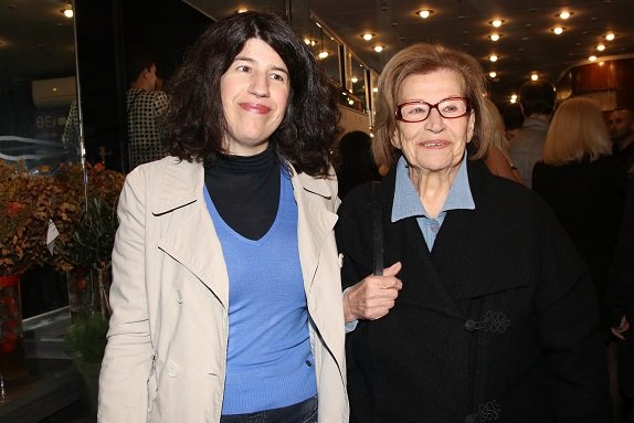 Η Κατερίνα Γιουλάκη μαζί με την κόρη της -Μια σπάνια δημόσια εμφάνιση και των δύο [εικόνα] | iefimerida.gr 0