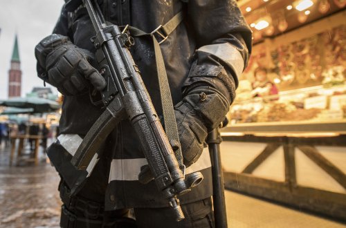 Aνοιξε η χριστουγεννιάτικη αγορά στο Βερολίνο -Ενας χρόνος μετά το μακελειό | iefimerida.gr 4
