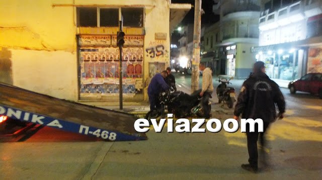 Σοβαρό τροχαίο στη Χαλκίδα -Σε κρίσιμη κατάσταση 29χρονος μοτοσικλετιστής [εικόνες & βίντεο] | iefimerida.gr 1