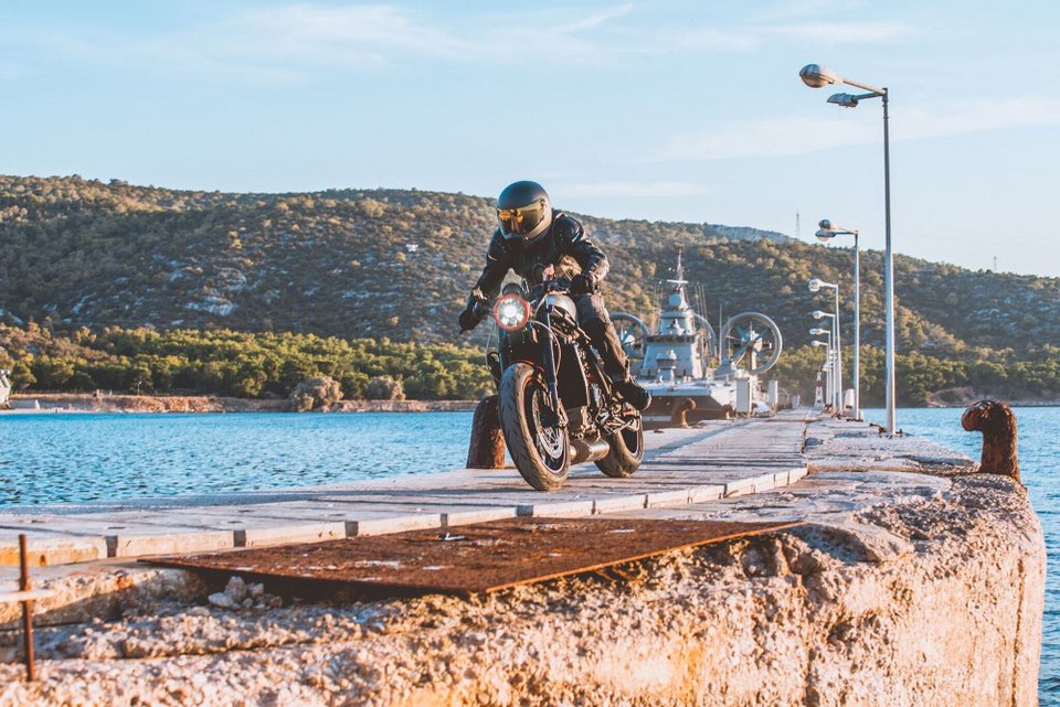 Η πρώτη ελληνική μοτοσικλέτα είναι γεγονός -Με vintage αισθητική [εικόνες]  | iefimerida.gr 2