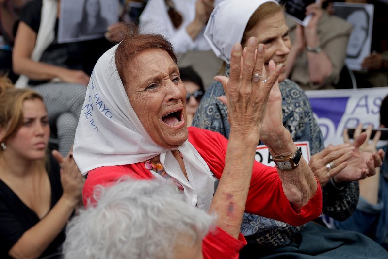 Αργεντινή: Καταδικάστηκαν 48 απόστρατοι για τα εγκλήματα επί χούντας [εικόνες] | iefimerida.gr 2