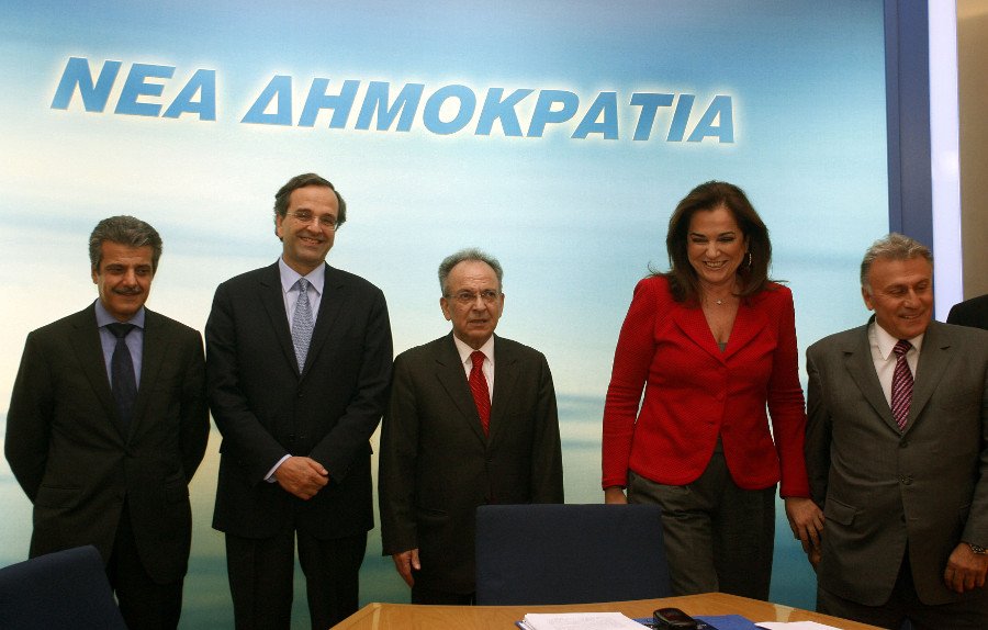 Το μεγάλο comeback του Αντώνη Σαμαρά -Σαν σήμερα εξελέγη πρόεδρος της ΝΔ [εικόνες] | iefimerida.gr 1