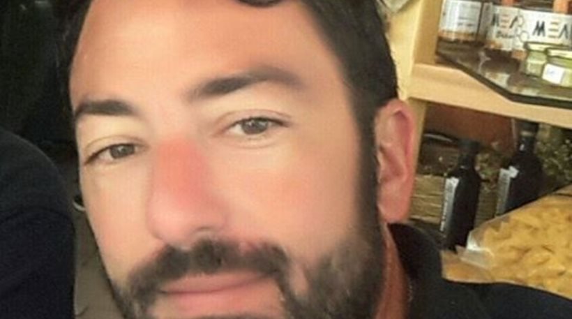 Μάνδρα: Μάχη με τον χρόνο για να βρεθούν δύο ακόμα αγνοούμενοι -20 οι νεκροί | iefimerida.gr 0